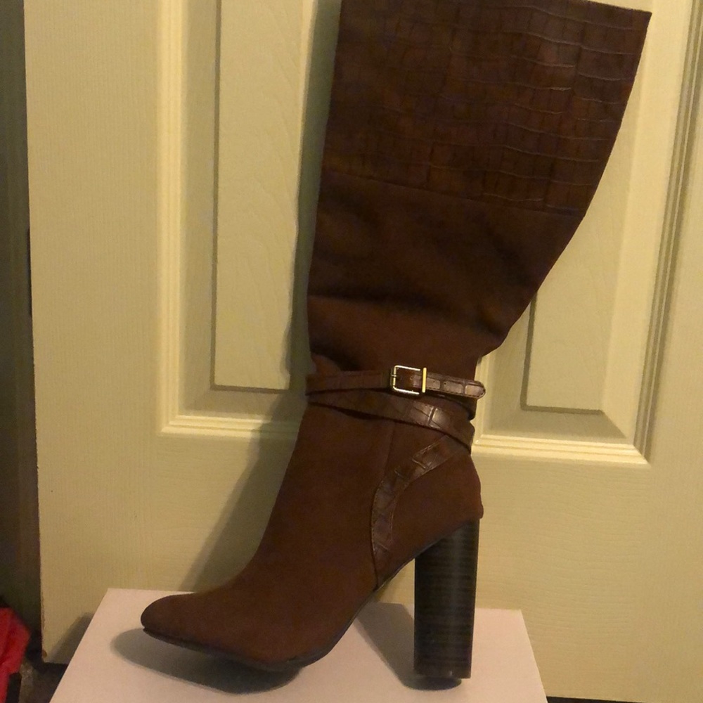 NW Just Fab Joanne Boots